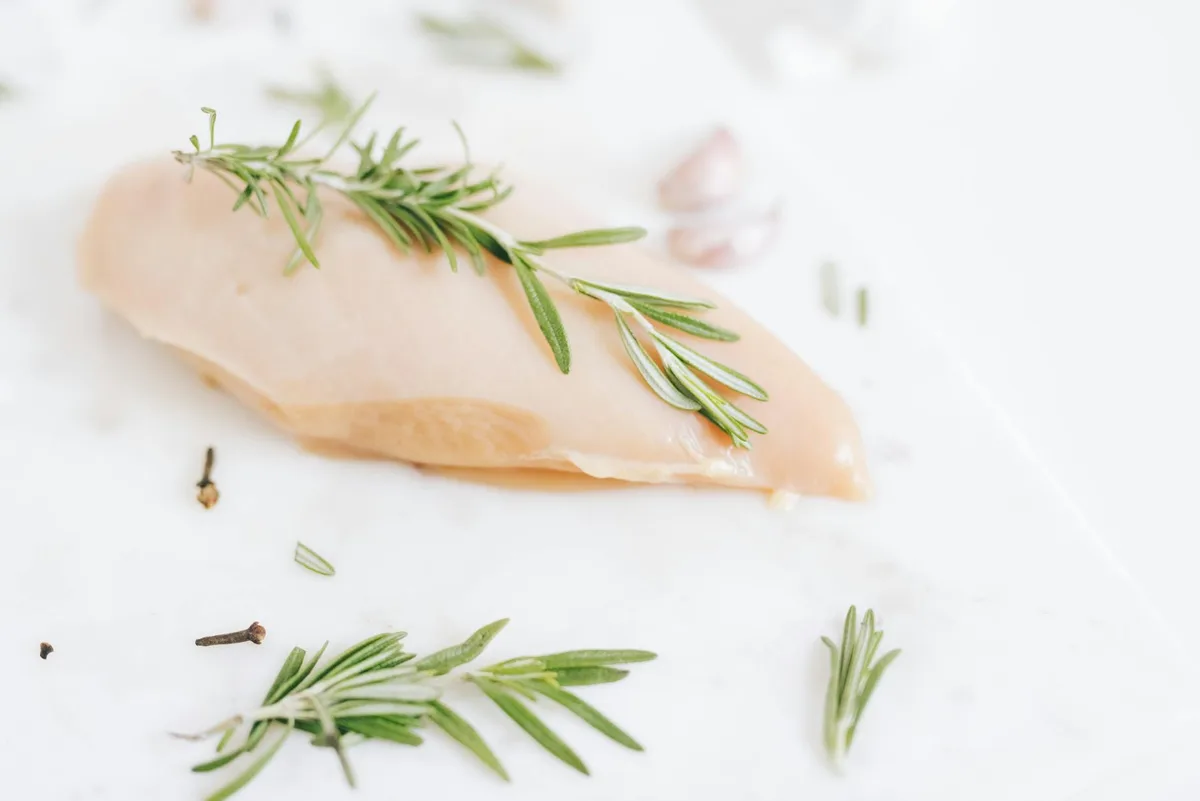 poached chicken low acid
